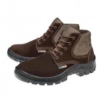 BOTA NOBUCK COURO CAFE BICO PLASTICO N38 COM CADARCO